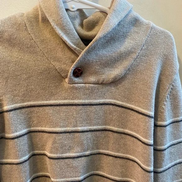 Hope & Henry Shawl Collar Organic Cotton Sweater - Picture 4 of 7